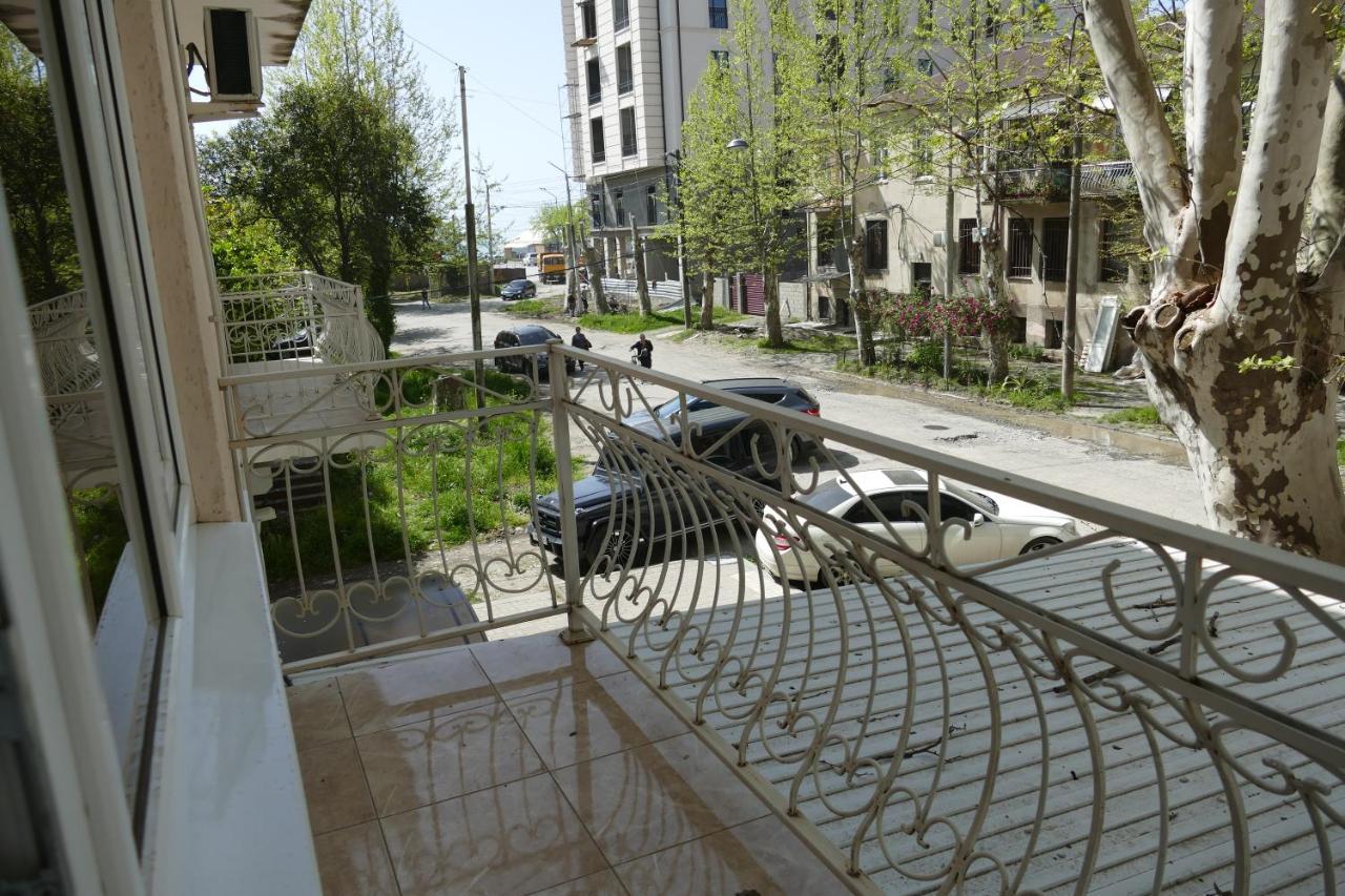 Apartments Na Beregu Сухуми Екстериор снимка