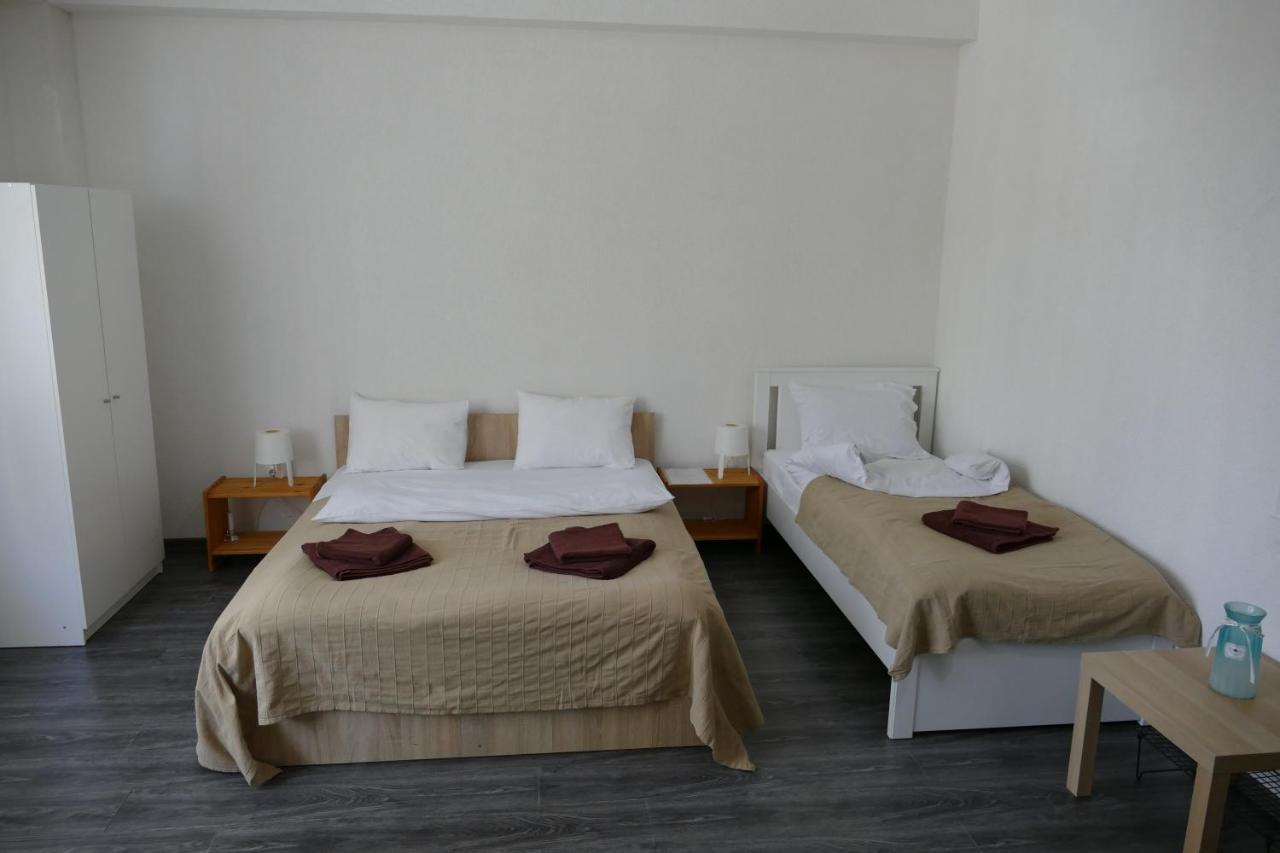 Apartments Na Beregu Сухуми Екстериор снимка