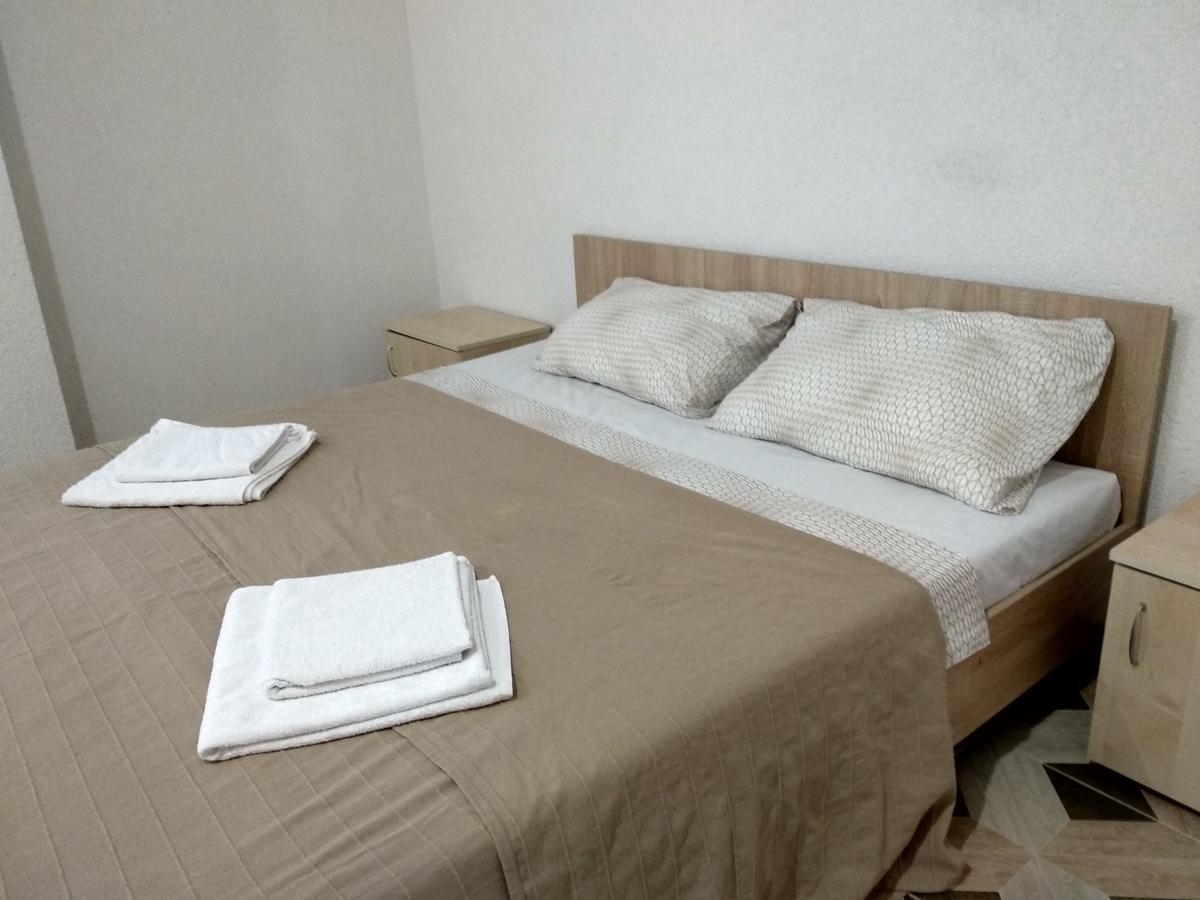 Apartments Na Beregu Сухуми Стая снимка