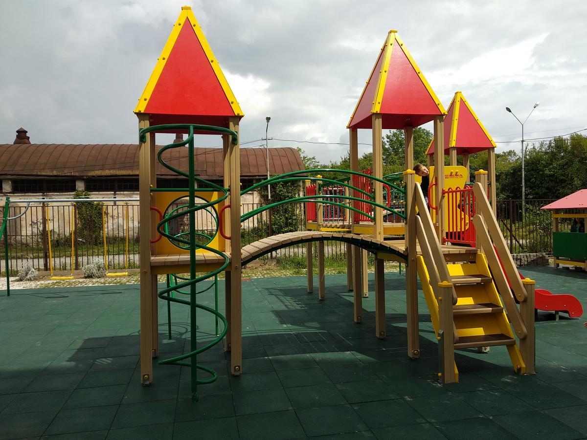 Apartments Na Beregu Сухуми Екстериор снимка